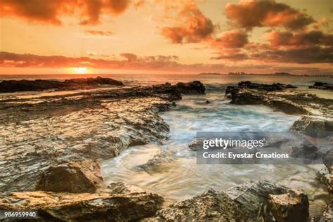 600 Currumbin Beach Stock Photos, High-Res Pictures, and Images - Getty ...