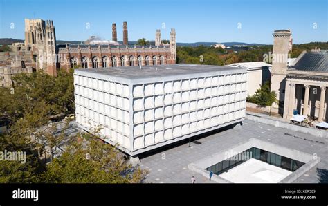 Yale Beinecke Rare Book and Manuscript Library, Yale University Campus ...