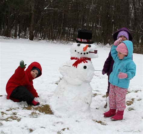 Snow Play! Outdoor Winter Fun for Kids - Mama Smiles - Joyful Parenting