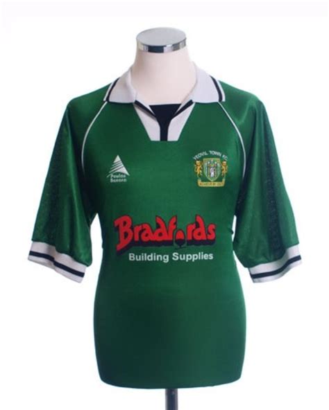 Yeovil Town 2001-02 Home Kit