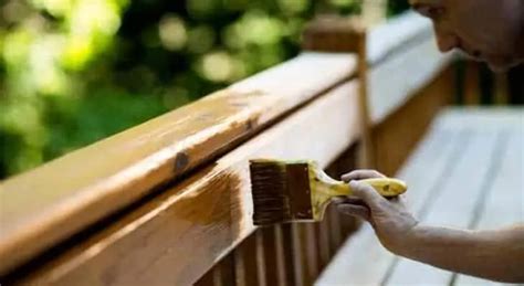 What Is The Best Exterior Clear Coat For Wood - Quick Guide