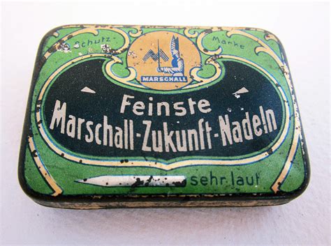 German Marschall Zukunft Feinste Nadeln Gramophone Needle Metal Tin Case Box C.1920 English ...
