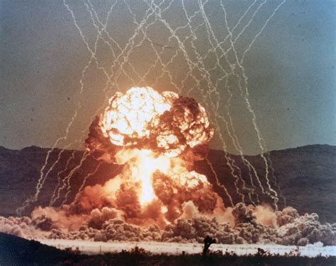 US Completely Unprepared for EMP Attack that Would Take Out 90% of Population