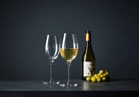 Vie Set of 2 Pinot Grigio Wine Glasses | Portmeirion