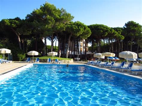 HOTEL BEAU RIVAGE PINETA - Updated 2024 Prices & Reviews (Jesolo, Italy)