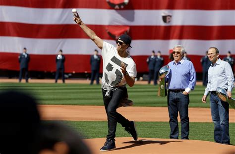 Tom Brady throws out the ceremonial first pitch at Fenway Park for the ...