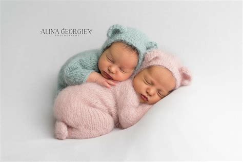 Newborn twins photo shoot | Newborn twin photos, Newborn twins, Boy ...