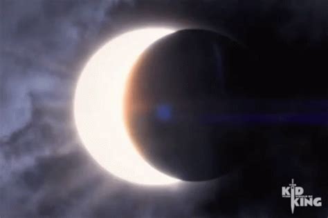 Solar Eclipse Moon GIF - Solar Eclipse Moon Block The Sun - Discover & Share GIFs