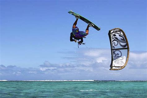 All You Want to Know about Kite Surfing ⋆ Sportycious