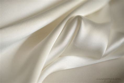 Pure Silk Fabric with Rayon back. NUBUCK SILK ( Satinface, Unbleached – AnneGeorges