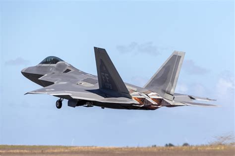 Lockheed Martin Stock Review | LightningHeadlines