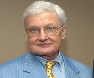 Roger Ebert Biography - Facts, Childhood, Family Life & Achievements