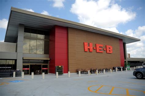 H-E-B: la historia del supermercado que ya conquista 16 ciudades de México - Líder Empresarial