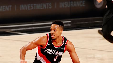 Portland's CJ McCollum sidelined by knee injury | NBA News | Sky Sports