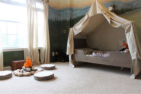 Remodelaholic | Camping Tent Bed in a Kid's Woodland Bedroom