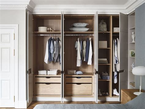 Small closet ideas – 10 smart looks for wardrobes in tiny spaces