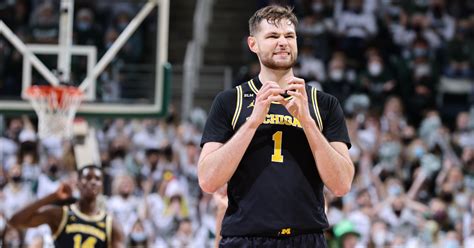 Hunter Dickinson puts season in perspective after Michigan State loss - On3