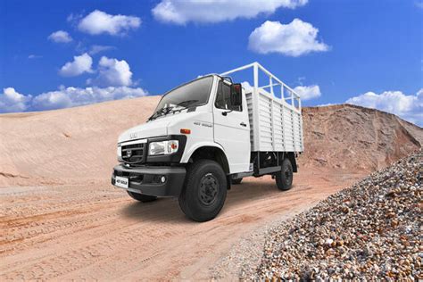 Tata 8 Ton Trucks - Price, Dimension & Weight