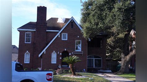 Beyoncé’s childhood home in Houston catches fire Christmas morning ...