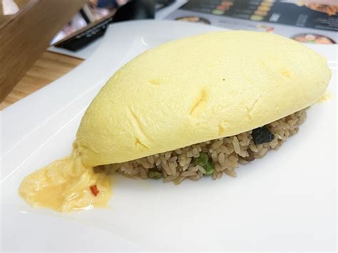 Omurice, Ramen and Ring Lights at Kyuramen in Frisco | Dallas Observer