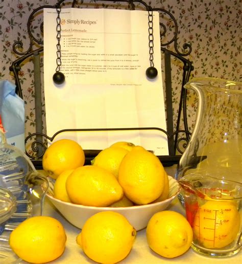 Perfect Lemonade from "Simply Recipes" (July 2, 2010)