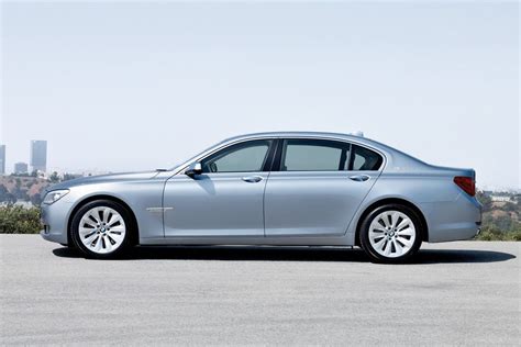 2011 BMW 7 Series Hybrid Review, Specs, Pictures, Price & MPG