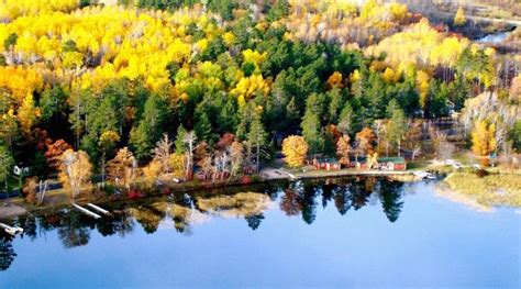 These 10 Cozy Cabins Are Everything You Need For The Ultimate Fall ...