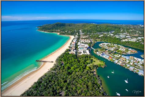 NOOSA MAIN BEACH - Paul Smith Images