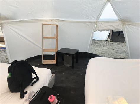 Fyre Festival meltdown strands N.J. residents in tents in Bahamas | NJ.com