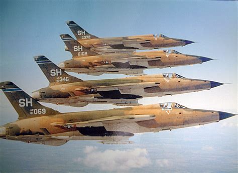 F-105 Thunderchief formation | Aircraft Throughout the Ages | Pinterest | Aircraft, Planes and ...