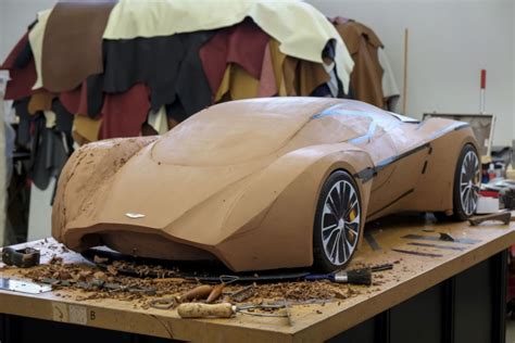 Aston Martin looking for clay sculpting apprentices - Car Body Design