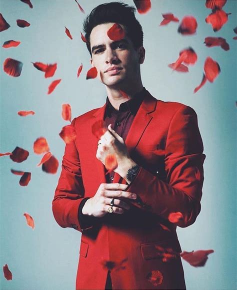 Brendon Urie from Panic! At The Disco in red suit #PATD #BrendonUrie #PanicAttackAesthetic ...