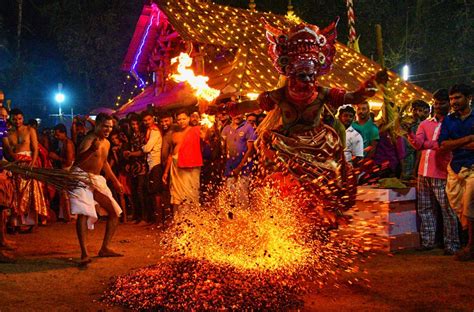 5 Festivals In Kerala – Twinkle Post