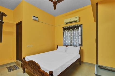 Hotels Near Sholinganallur, Chennai from ₹484