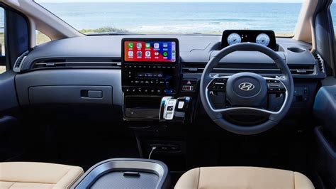 Hyundai Staria Interior Layout & Technology | Top Gear