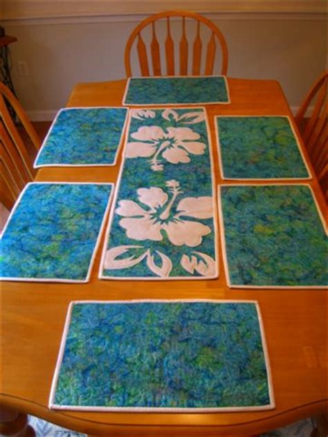 Ocean Waves Quilts: A Beautiful wedding gift!.................................