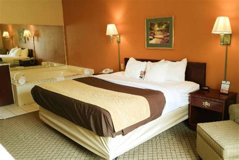 hotels with jacuzzi in room mishawaka indiana - onelinearttutorial