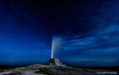 A Night Under the Stars in Yellowstone’s Geyser Basin | Nature's Best ...