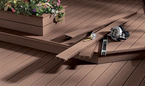 Should you choose composite decking based on color?