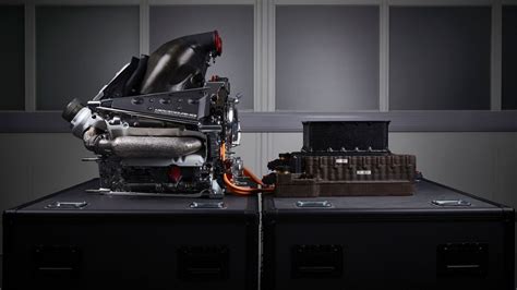 F1 engine manufacturers will have to share tech with new entrants under ...