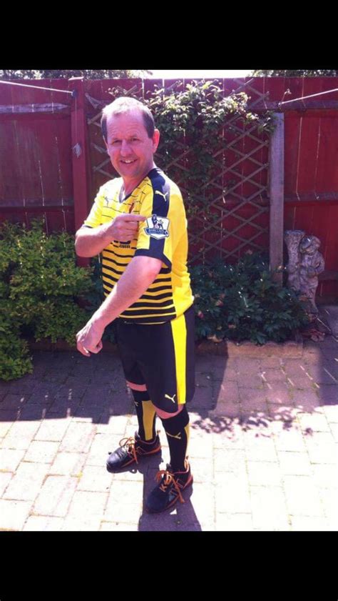 Full kit wankers: 19 CRINGEY photos of Arsenal, Chelsea, Man U ...