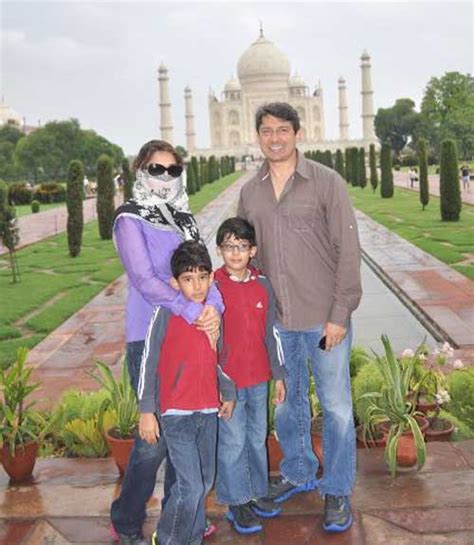 Entertainment World: Madhuri Dixit Family