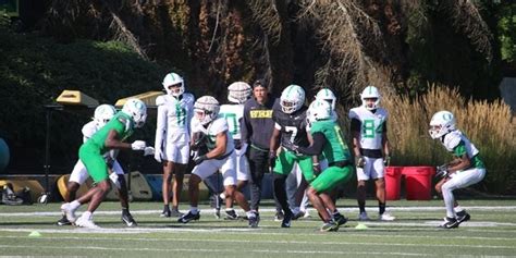 Updates from Oregon's week four Tuesday football practice