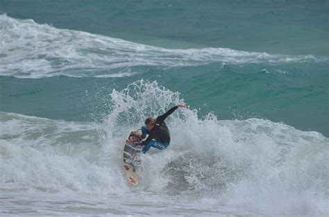 Cottesloe Beach Surf Photo by Luke Bodley | 12:55 pm 6 Sep 2014