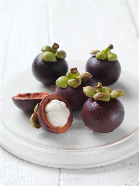 Sydney Markets - Exotically different mangosteens