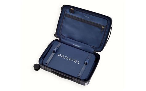 Paravel Carry-on Luggage out in two kinds, several colors - dlmag