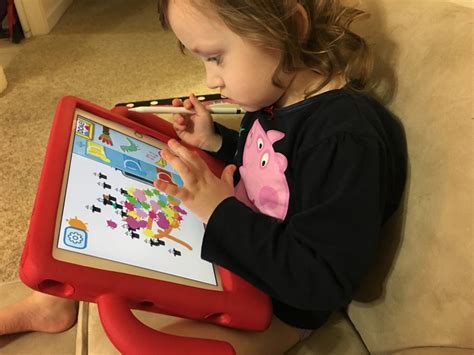 Review: Speck iGuy case is a must-have when kids inherit iPads - 9to5Mac