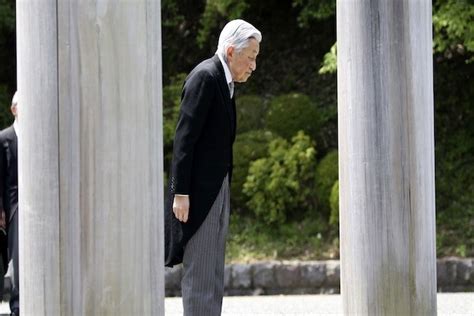 Emperor Akihito steps down, first abdication in Japan in 200 years ...