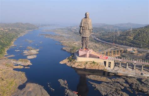 Prime Minister Narendra Modi unveils 'Statue of Unity' - cnbctv18.com