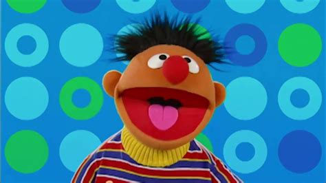 Brinque Comigo Sésamo (Play with Me Sesame) - Ernie Says: Ernie Sings (Brazilian Portuguese ...